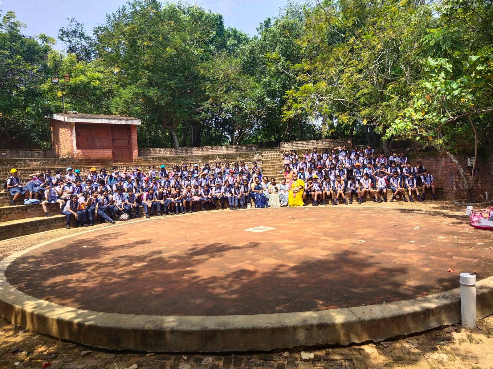 FIELD TRIP - CLASSES  I -X